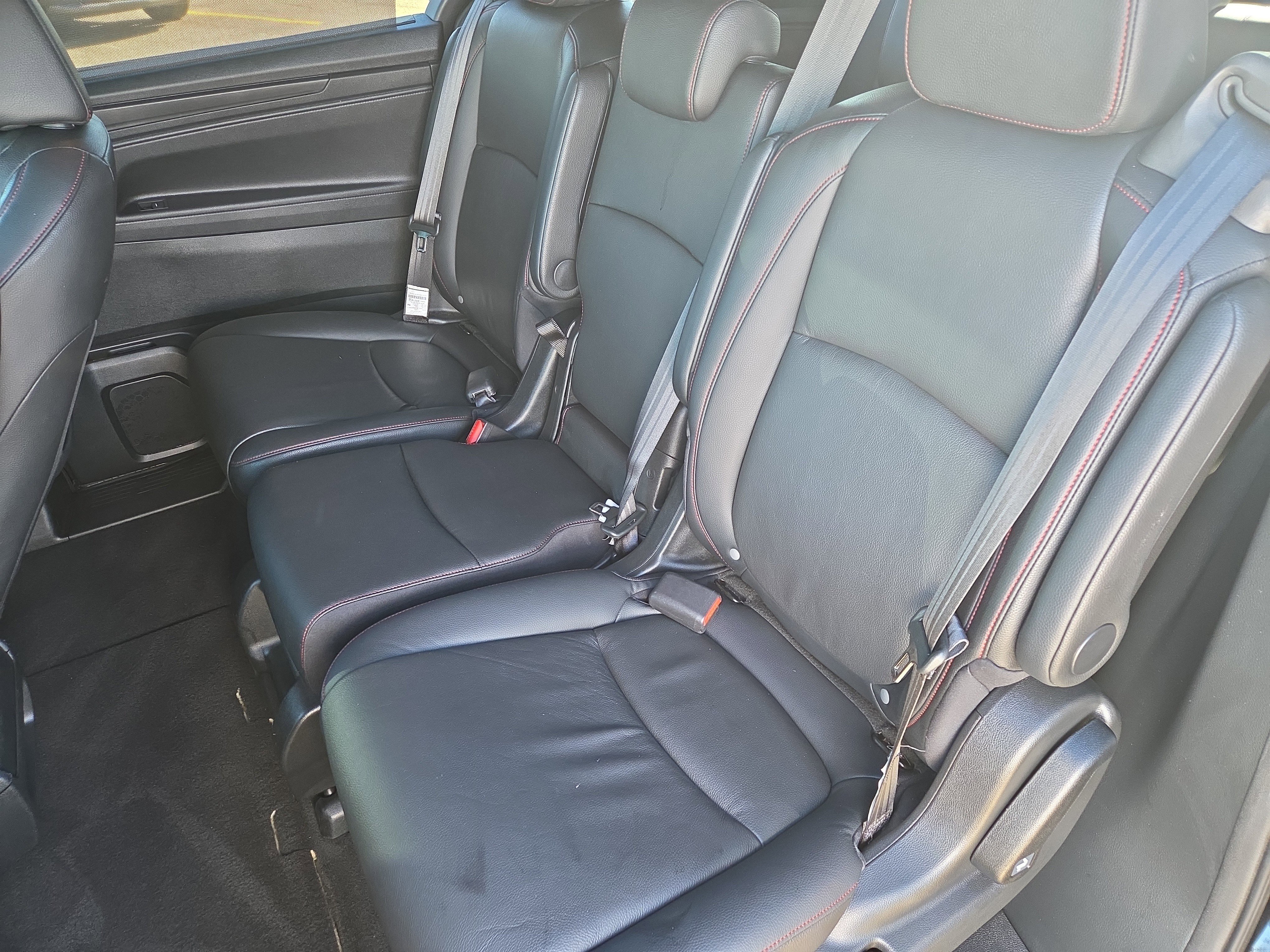 Used 2023 Honda Odyssey Sport image 6