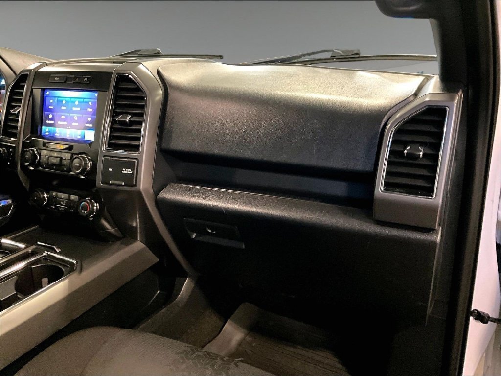 Used 2020 Ford F150 XLT w/ Equipment Group 302A Luxury AWD/4WD image 13
