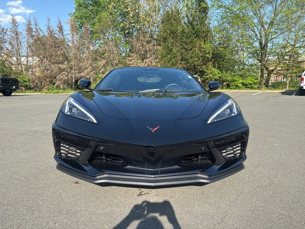 Used 2023 Chevrolet Corvette Stingray Preferred Cpe w/ Z51 Performance Package RWD image 2