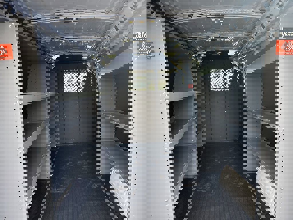 New 2025 GMC Savana 2500 Work Van w/ Enhanced Convenience Package image 16