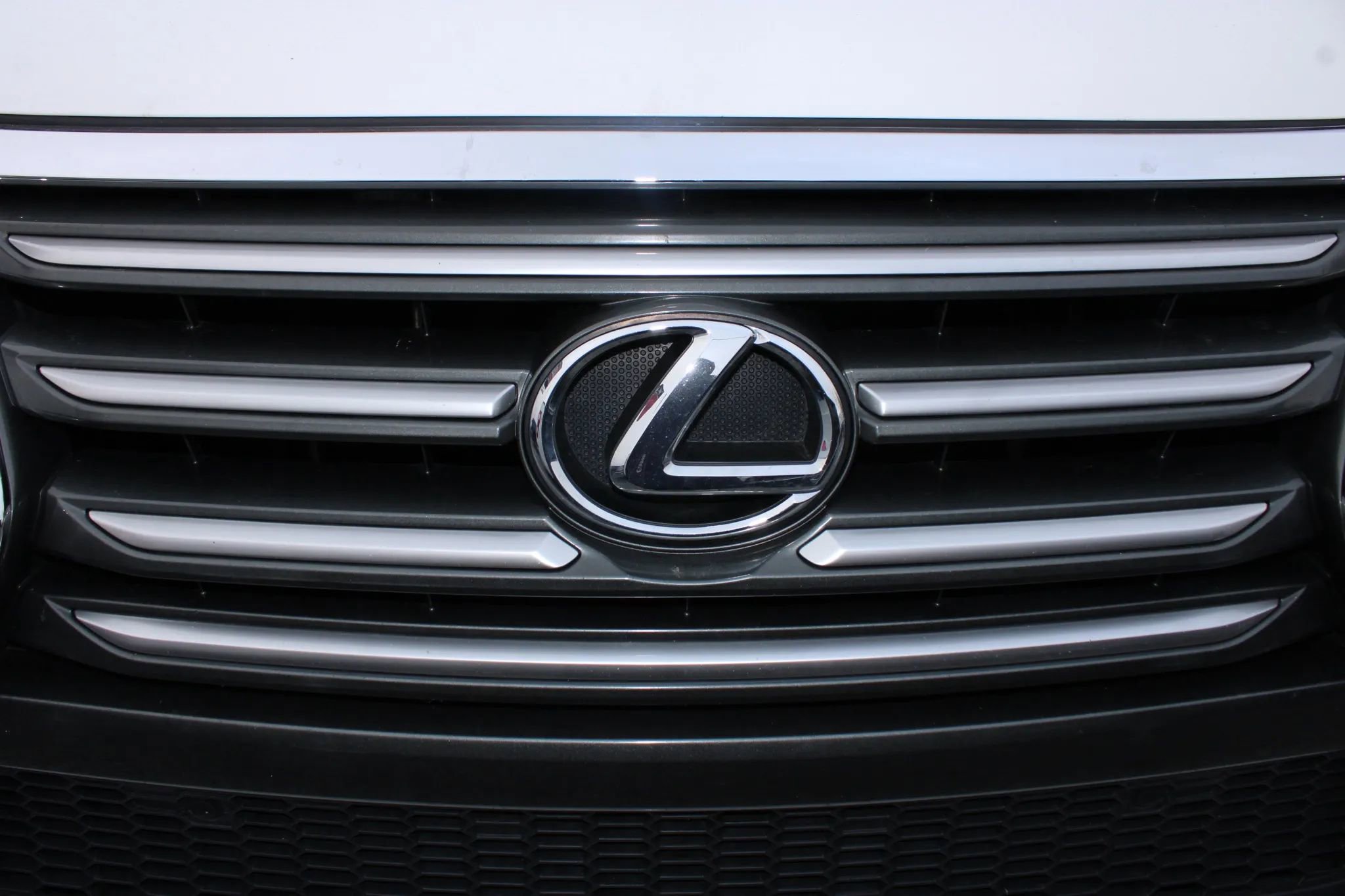 Used 2019 Lexus GX 460 Premium w/ Premium Package image 6