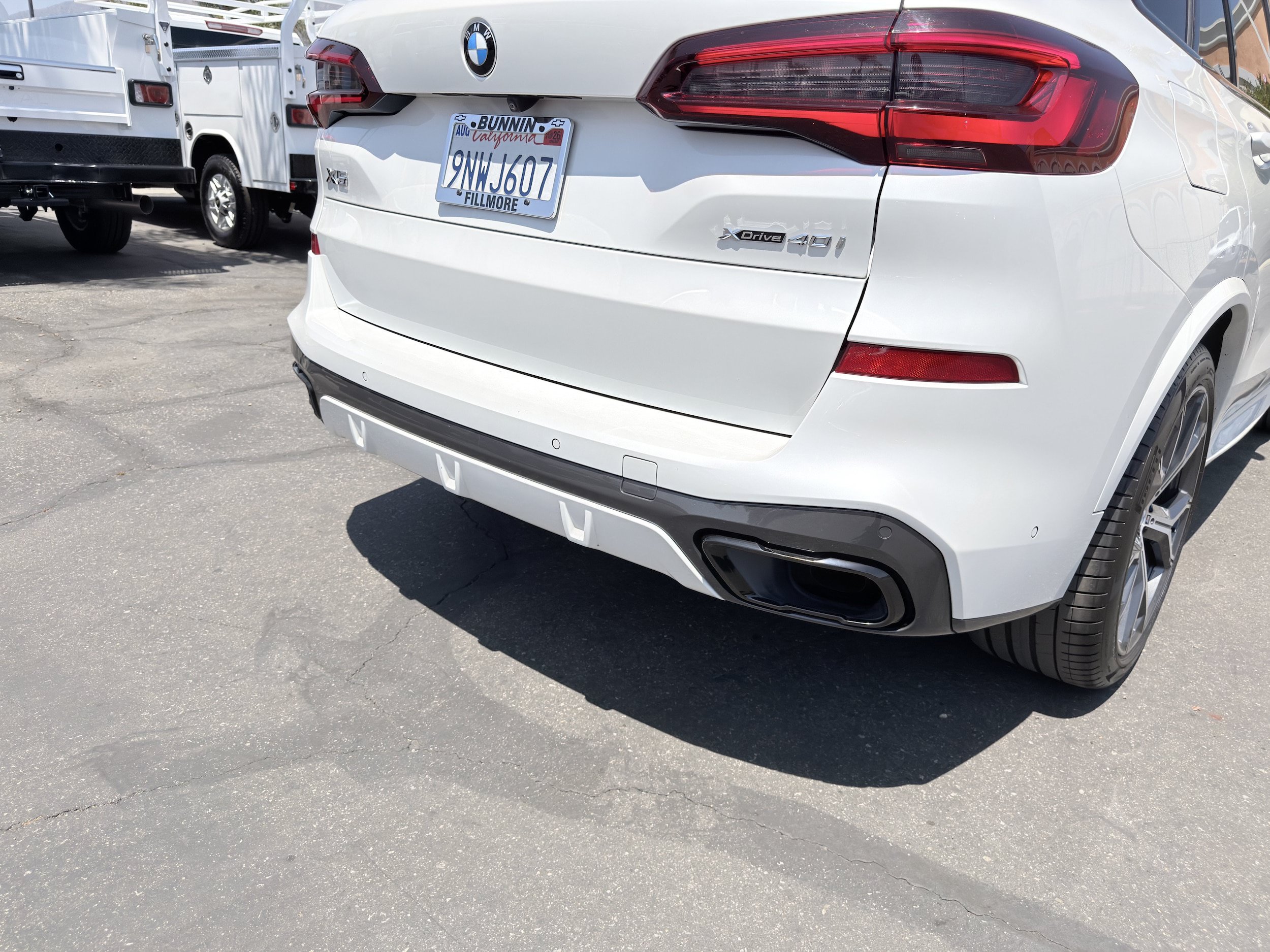 Used 2021 BMW X5 xDrive40i w/ M Sport Package AWD/4WD image 43