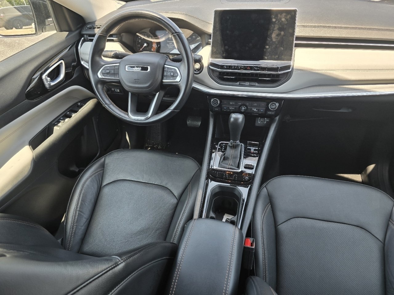 Used 2022 Jeep Compass Limited AWD/4WD image 22