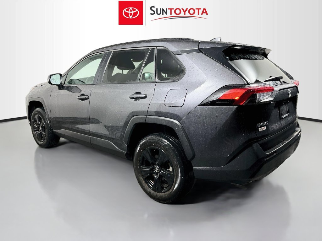 Used 2025 Toyota RAV4 XLE FWD image 5