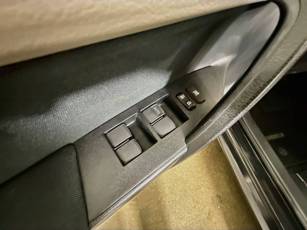 Certified 2017 Toyota Corolla LE w/ Carpet Mat Package (TMS) FWD image 16