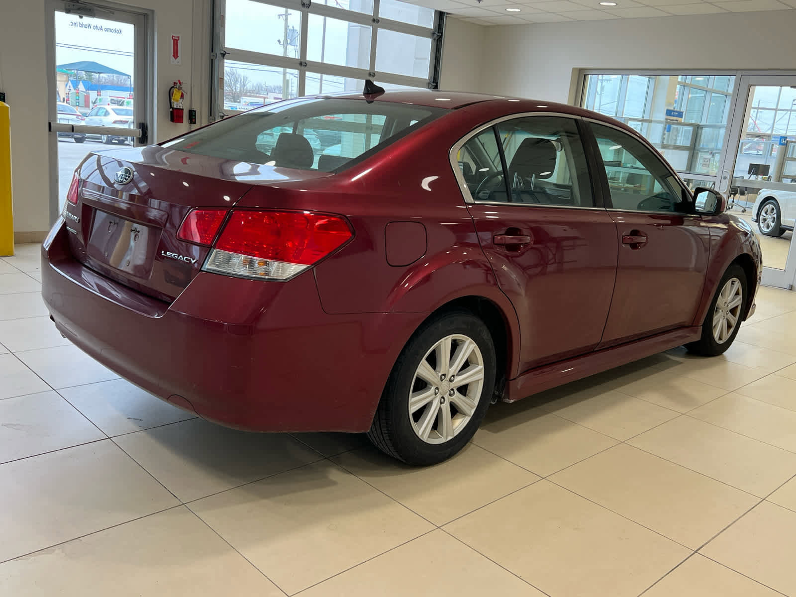 Used 2011 Subaru Legacy 2.5i Premium image 7