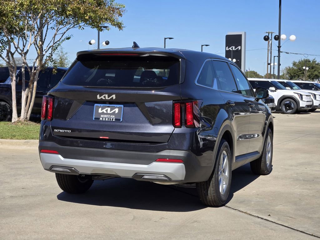 New 2026 Kia Sorento LX image 4