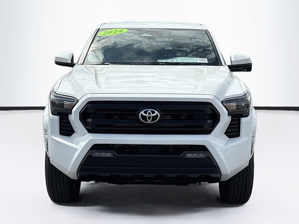 Certified 2024 Toyota Tacoma SR5 image 2