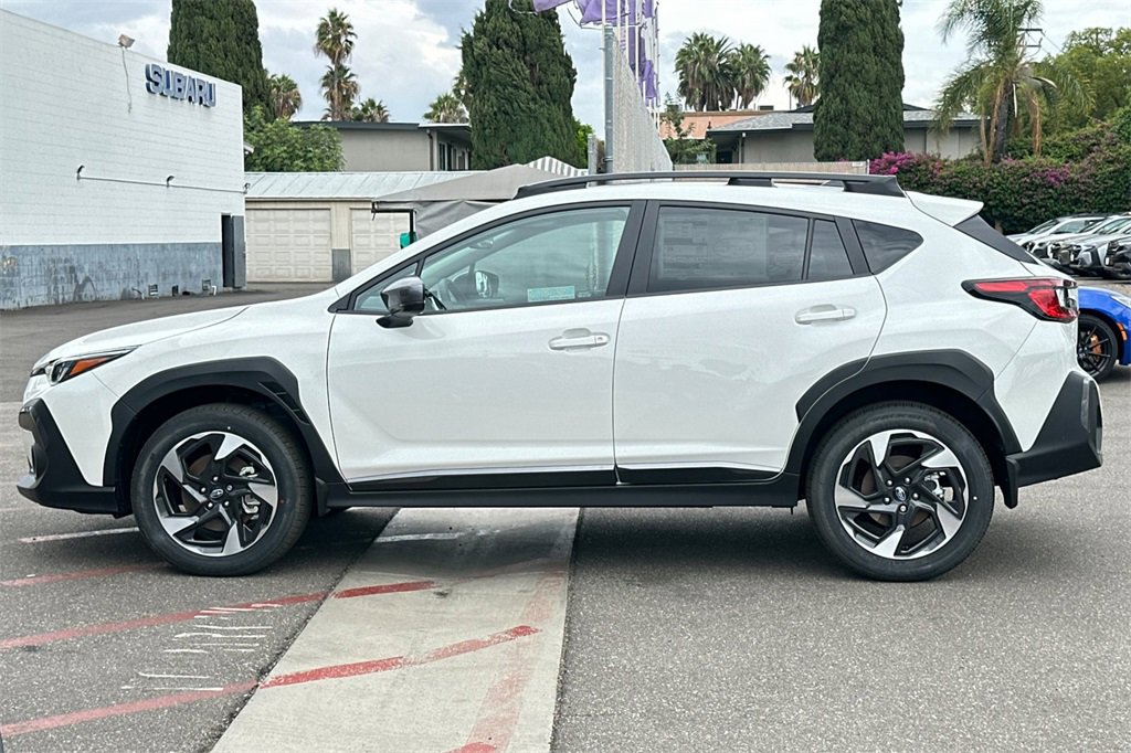 New 2025 Subaru Crosstrek 2.5i Limited w/ Crosstrek Mirror Package image 8