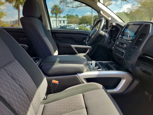 Used 2024 Nissan Titan SV w/ SV Convenience Package image 31
