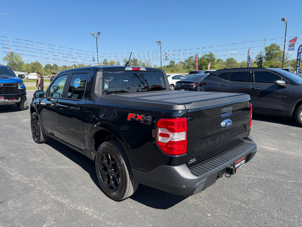 Used 2024 Ford Maverick Lariat w/ FX4 Off-Road Package image 7