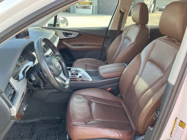 Used 2019 Audi Q7 2.0T Premium w/ Convenience Package AWD/4WD image 10