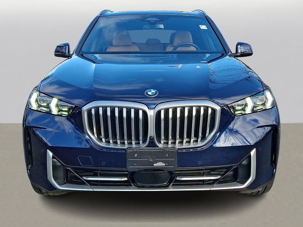 Certified 2024 BMW X5 xDrive40i w/ Premium Package AWD/4WD video 2