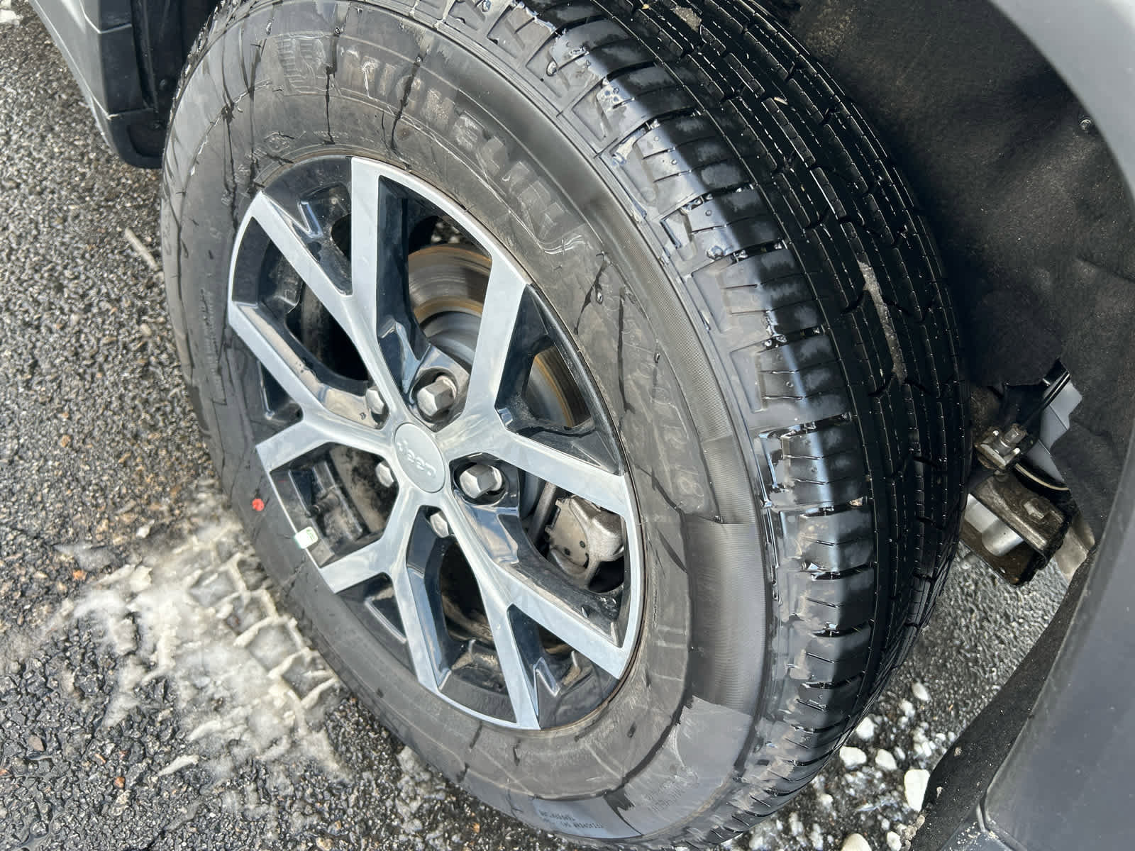 Used 2025 Jeep Grand Cherokee Limited w/ Trailer Tow Package image 15