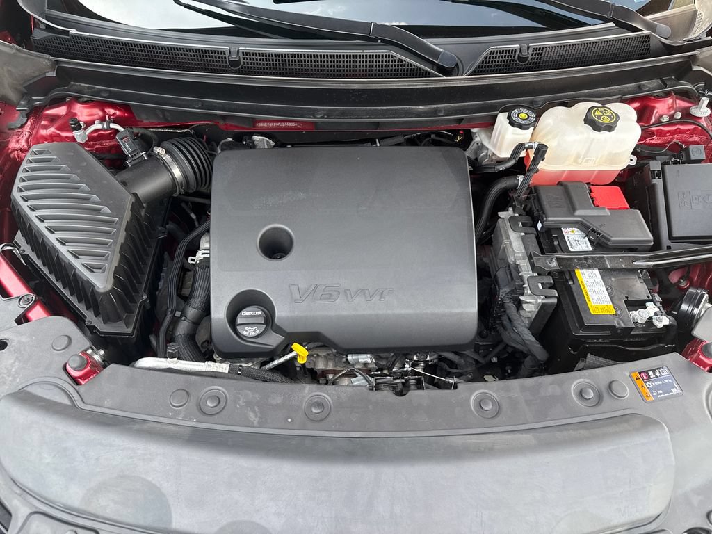 Used 2023 Buick Enclave Essence w/ LPO, Floor Liner Package AWD/4WD image 27