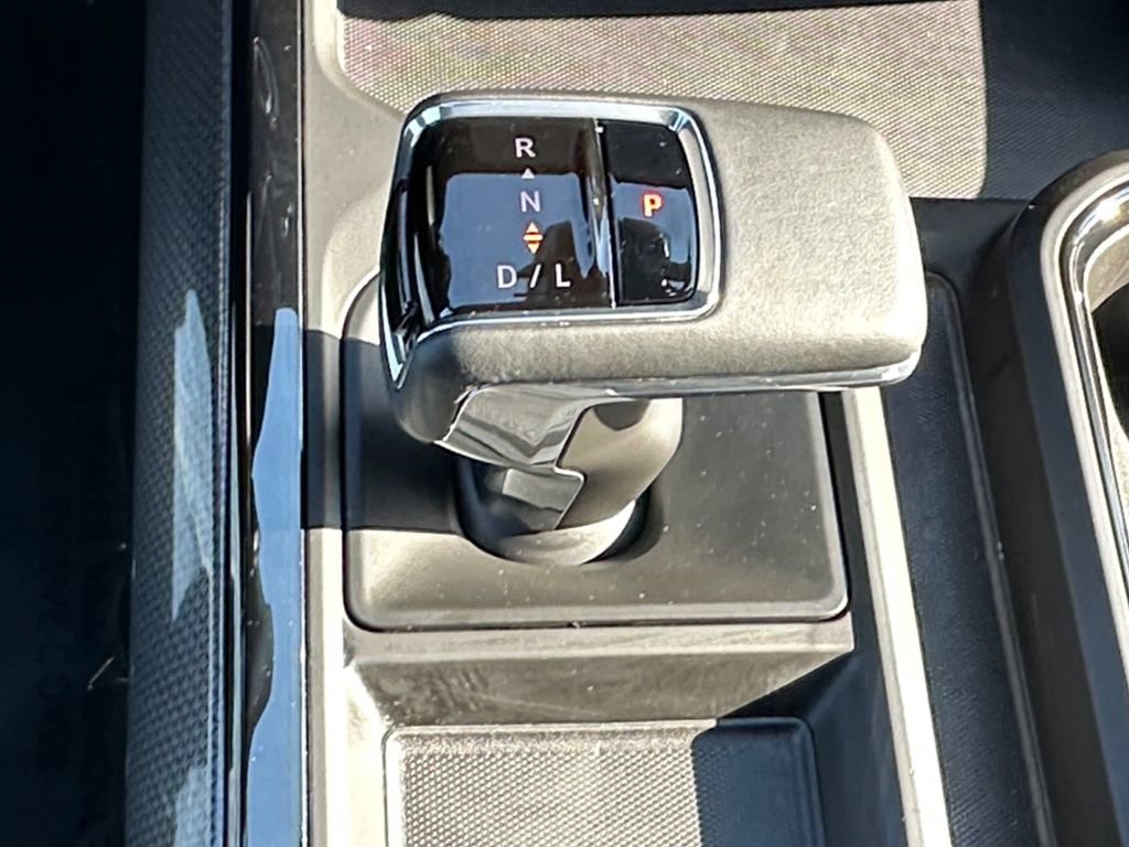 Used 2025 Chevrolet Silverado 1500 ZR2 w/ Technology Package image 18