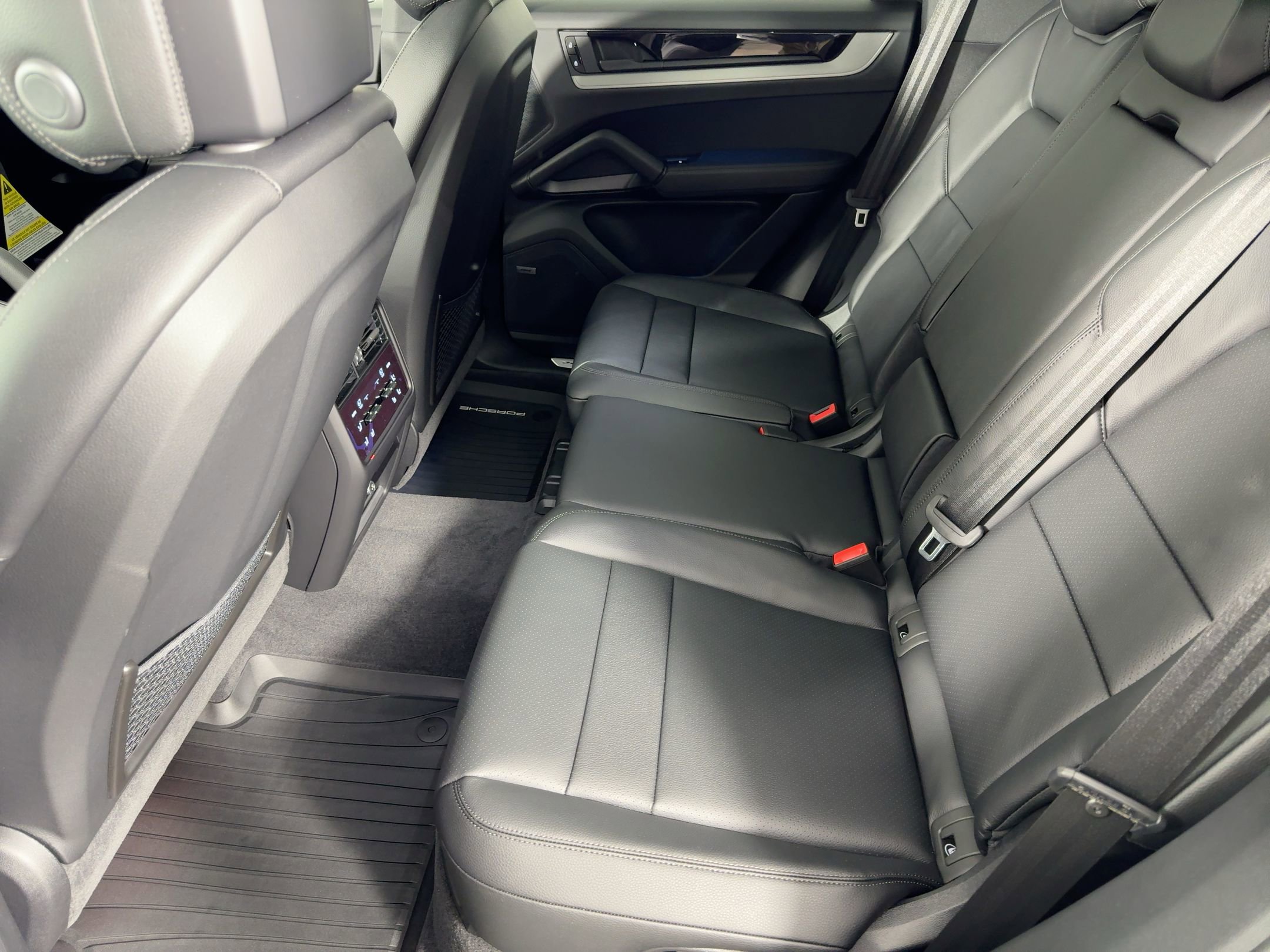 Certified 2026 Porsche Cayenne S image 15