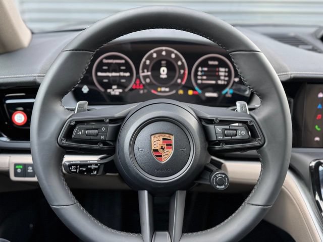New 2026 Porsche Panamera 4 AWD/4WD image 18