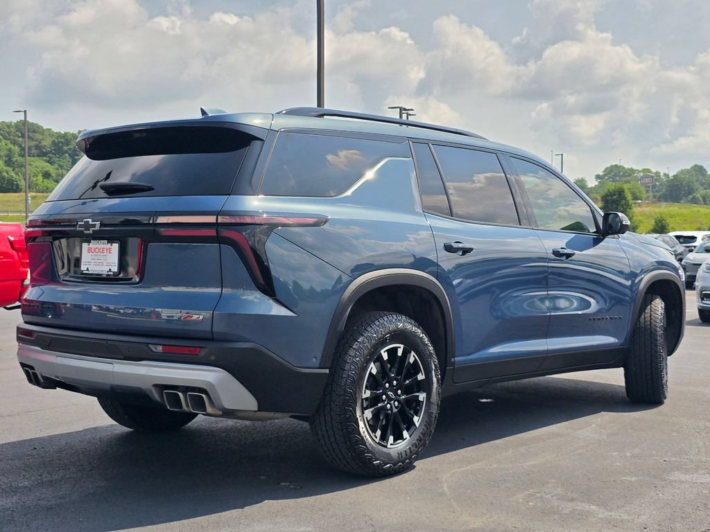 Used 2024 Chevrolet Traverse Z71 w/ Enhanced Driving Package AWD/4WD image 8