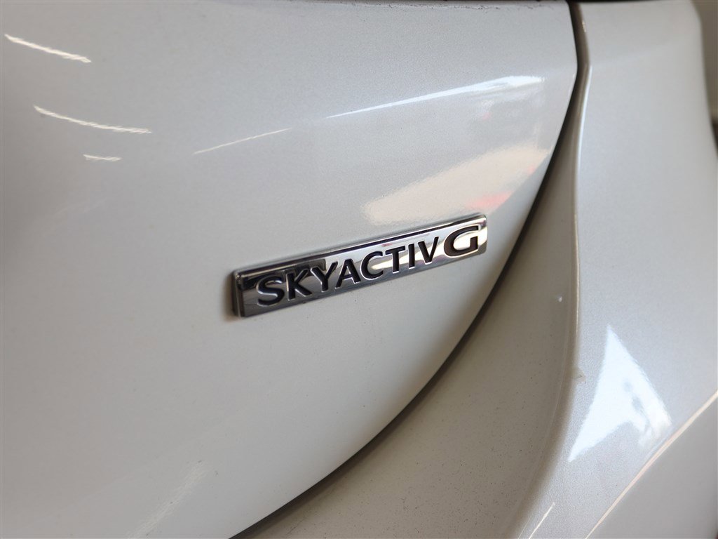 Used 2020 MAZDA MAZDA6 Touring image 8