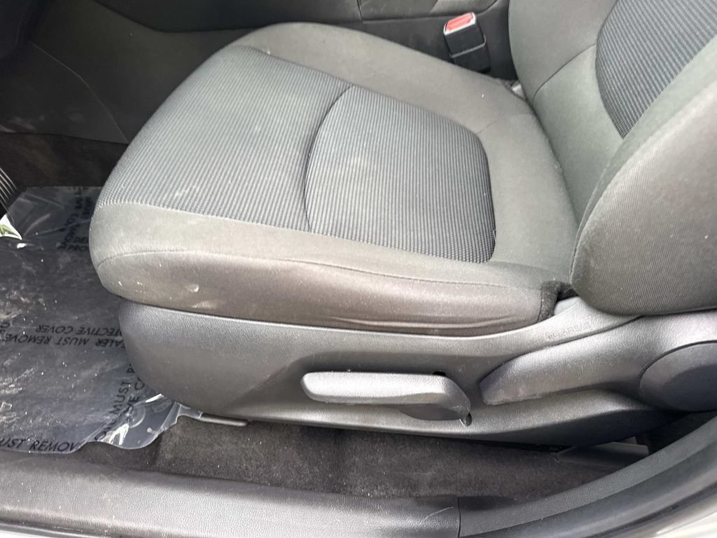Used 2023 Toyota RAV4 LE FWD image 25