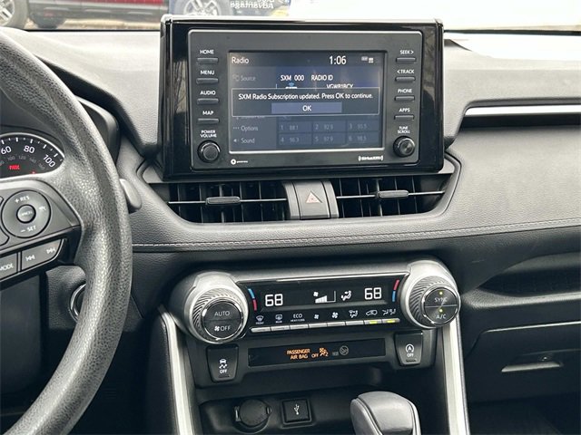 Used 2022 Toyota RAV4 XLE image 16