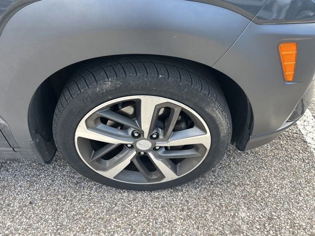 Used 2018 Hyundai Kona Limited video 2