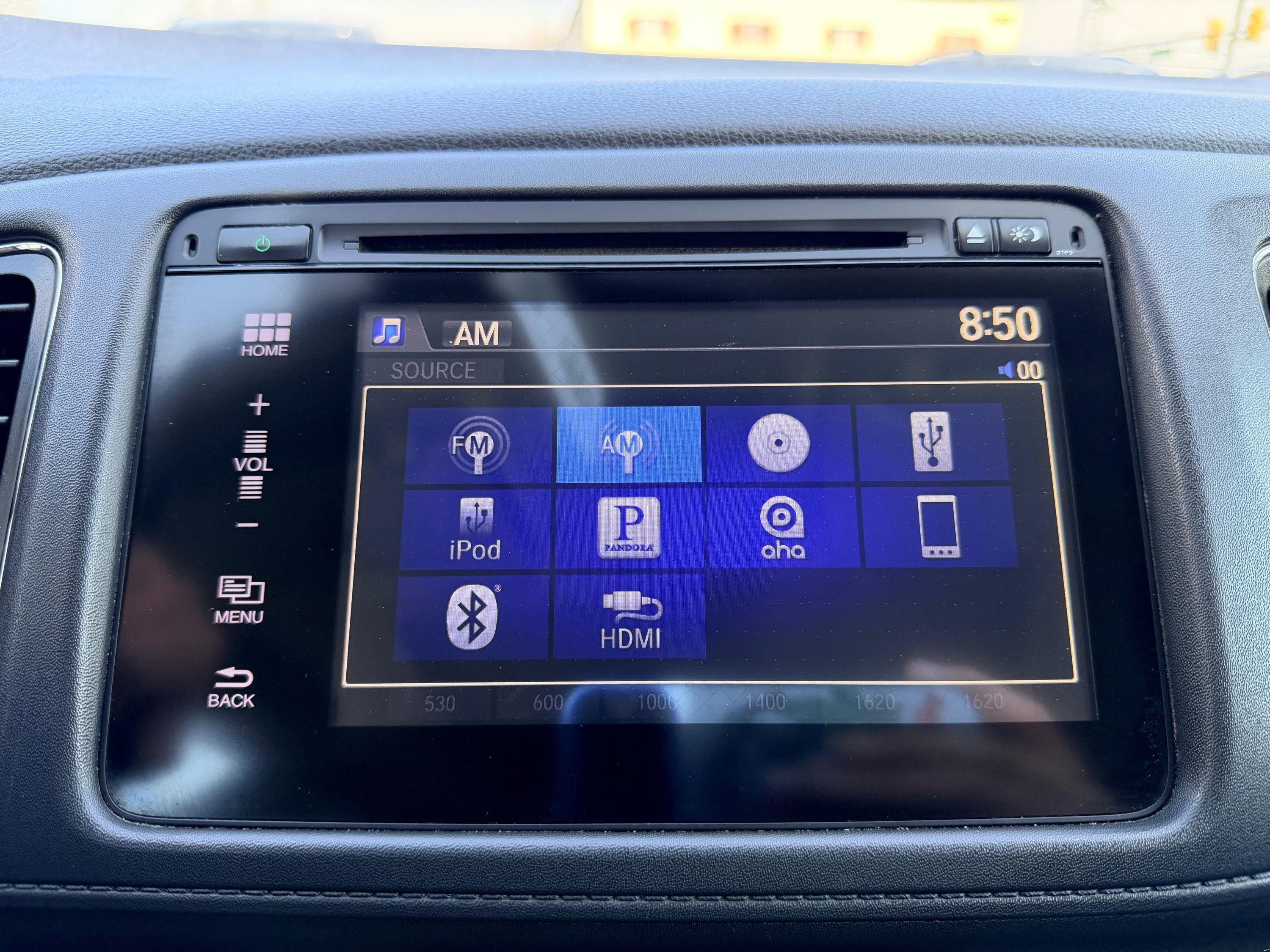 Used 2018 Honda HR-V EX image 35