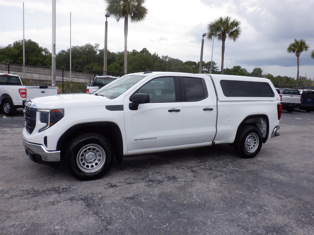 Used 2023 GMC Sierra 1500 Pro AWD/4WD image 2