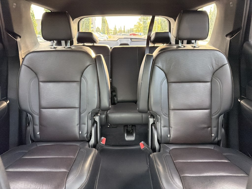 Used 2022 Chevrolet Traverse High Country FWD image 31
