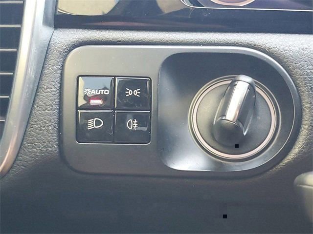 Used 2021 Porsche Cayenne AWD/4WD image 32