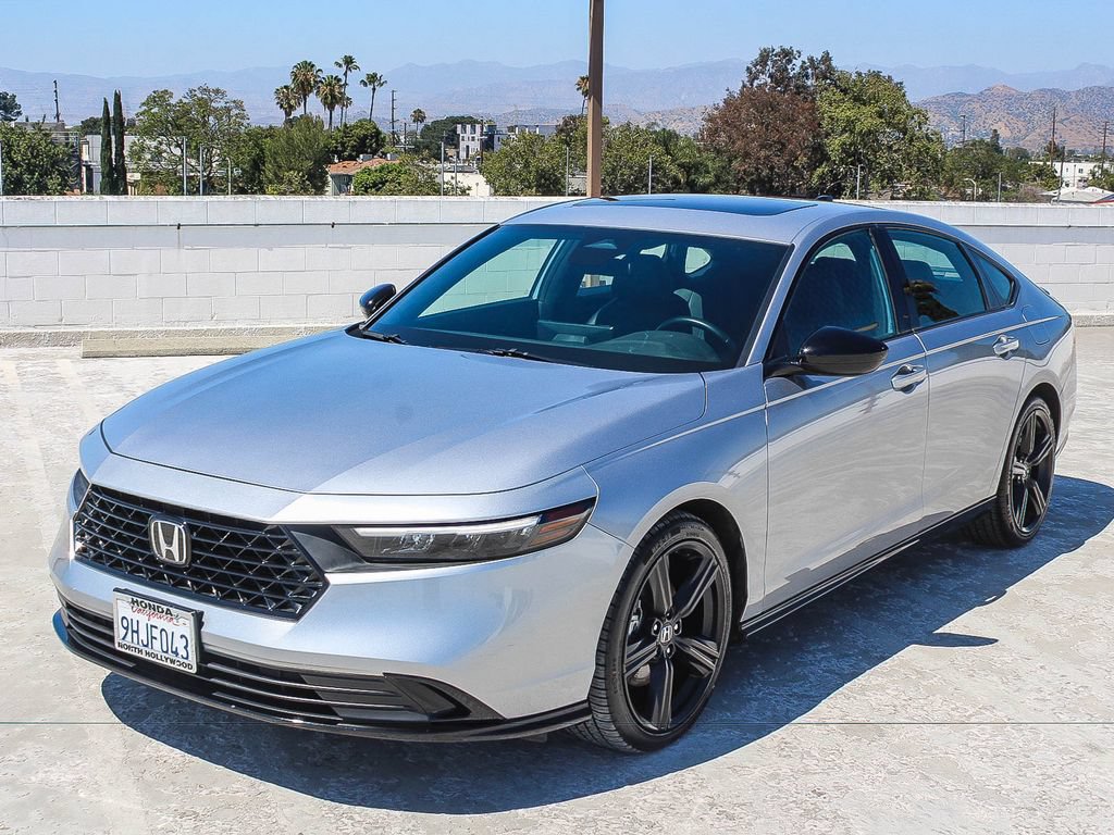 Certified 2023 Honda Accord Sport image 3