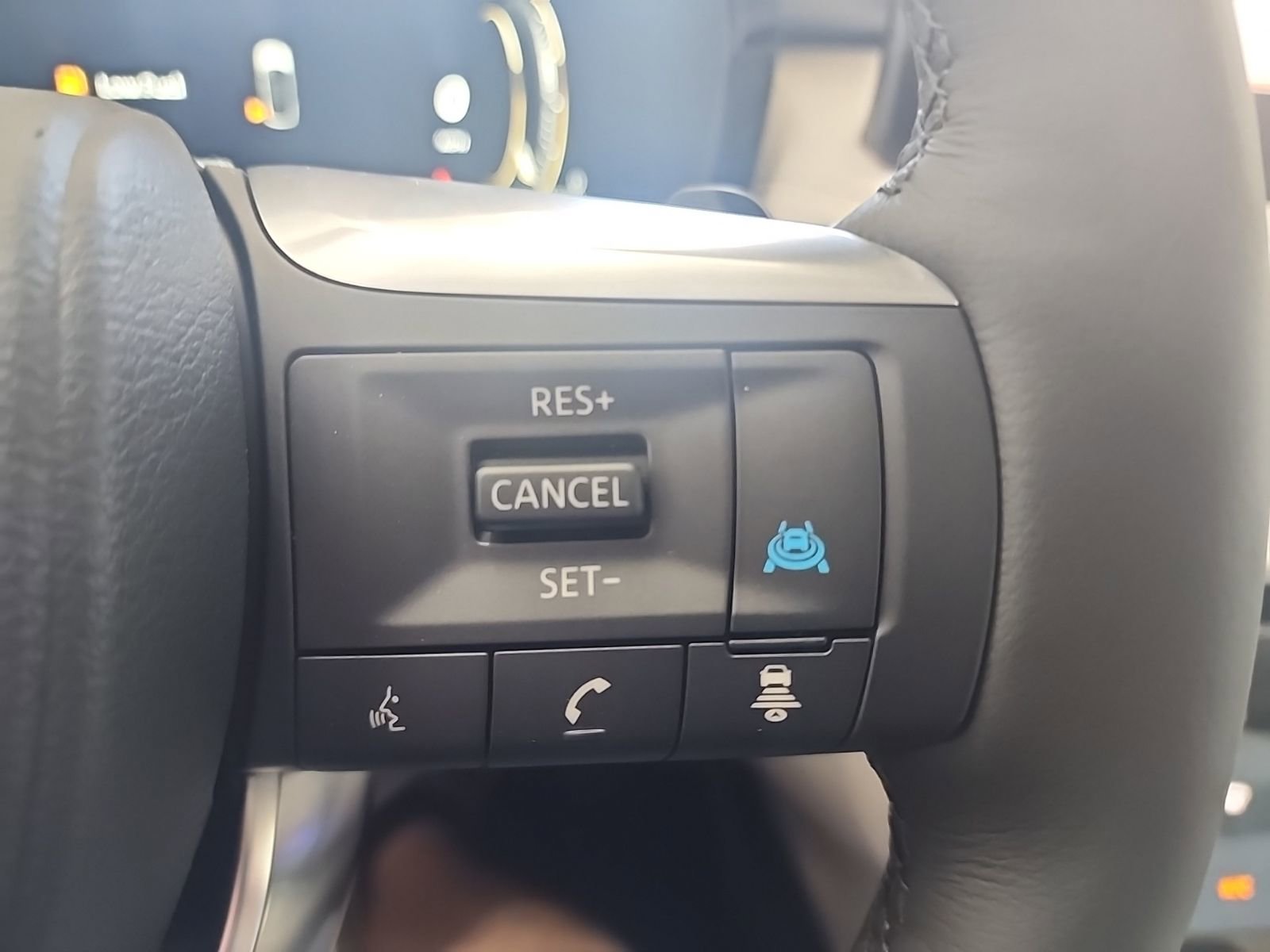 Used 2026 INFINITI QX60 Luxe w/ Cargo Package AWD/4WD image 39