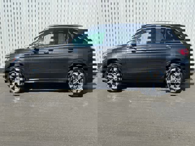 Certified 2022 Mercedes-Benz GLC 300 4MATIC image 3