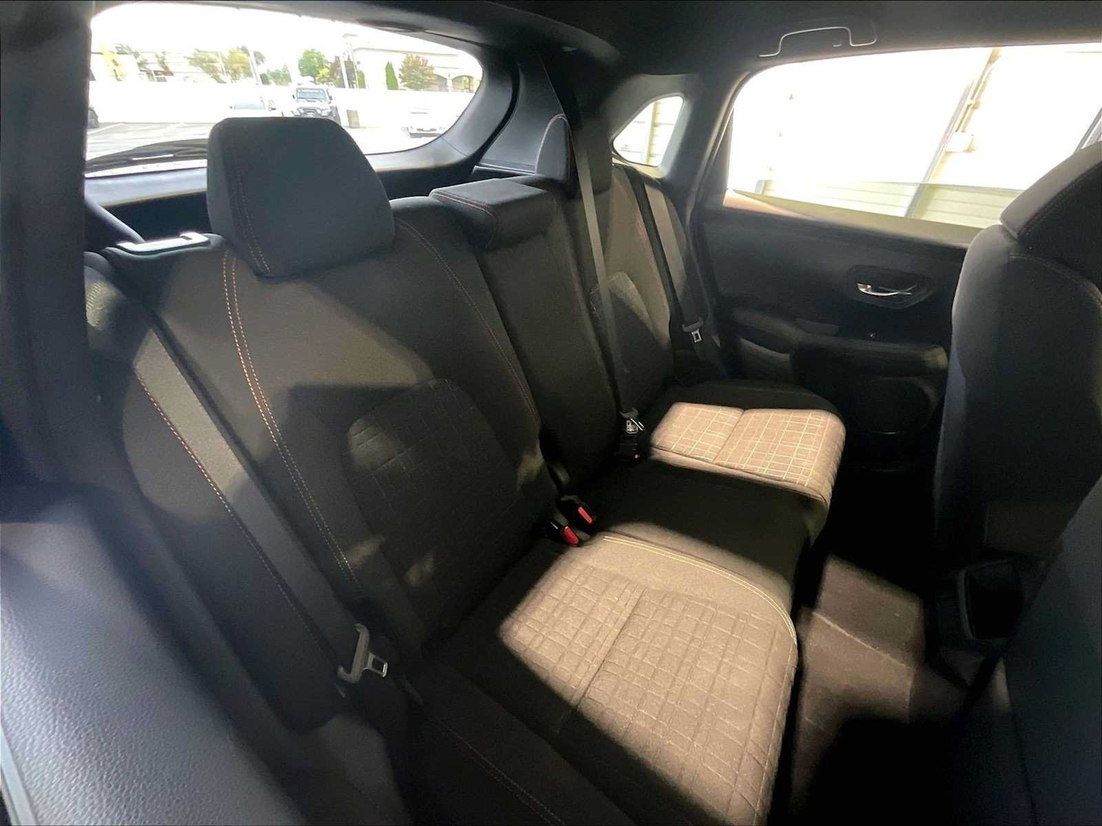 Used 2025 Honda HR-V Sport image 28