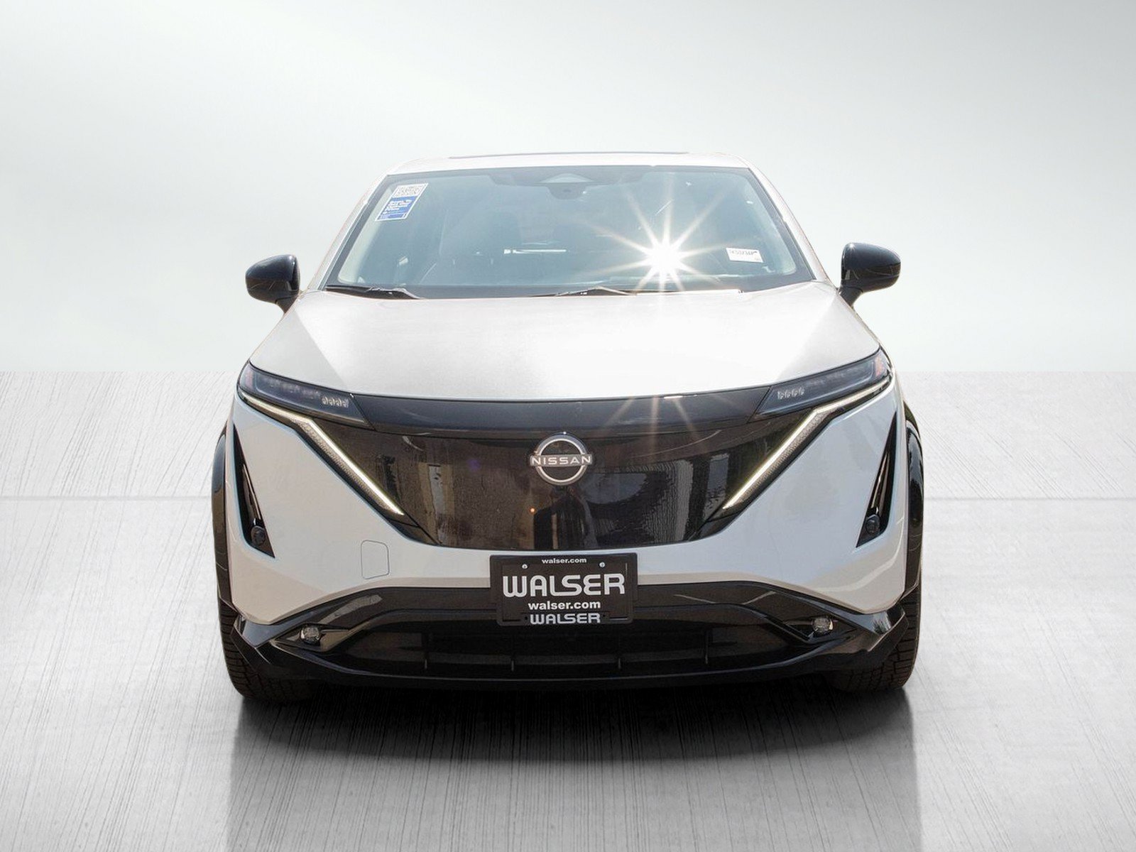 Used 2024 Nissan Ariya AWD image 8