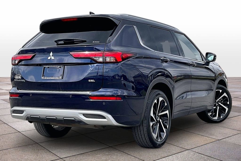 Used 2024 Mitsubishi Outlander SEL image 12