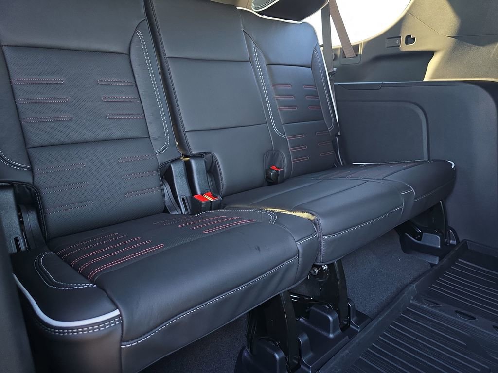 New 2026 GMC Yukon XL AT4 Ultimate w/ LPO, Floor Liner Package image 10