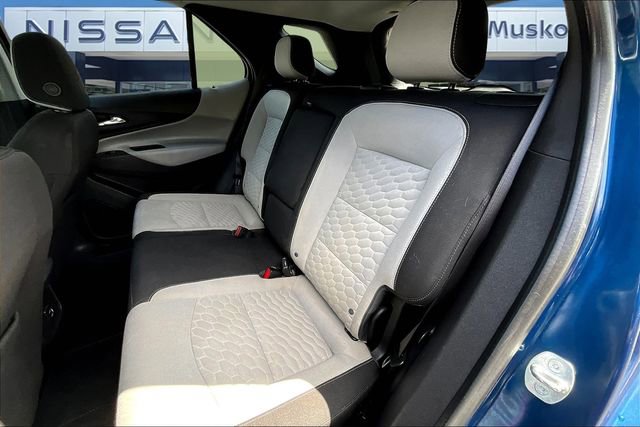 Used 2021 Chevrolet Equinox LT image 19