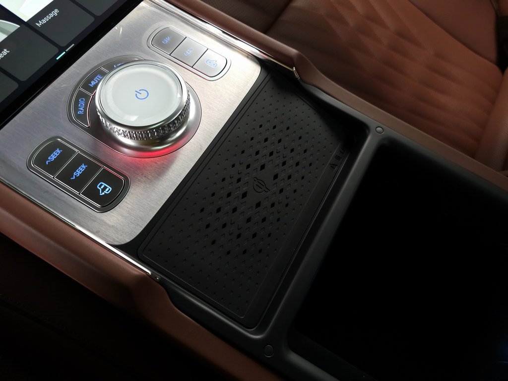 New 2026 Genesis G90 3.5T image 38