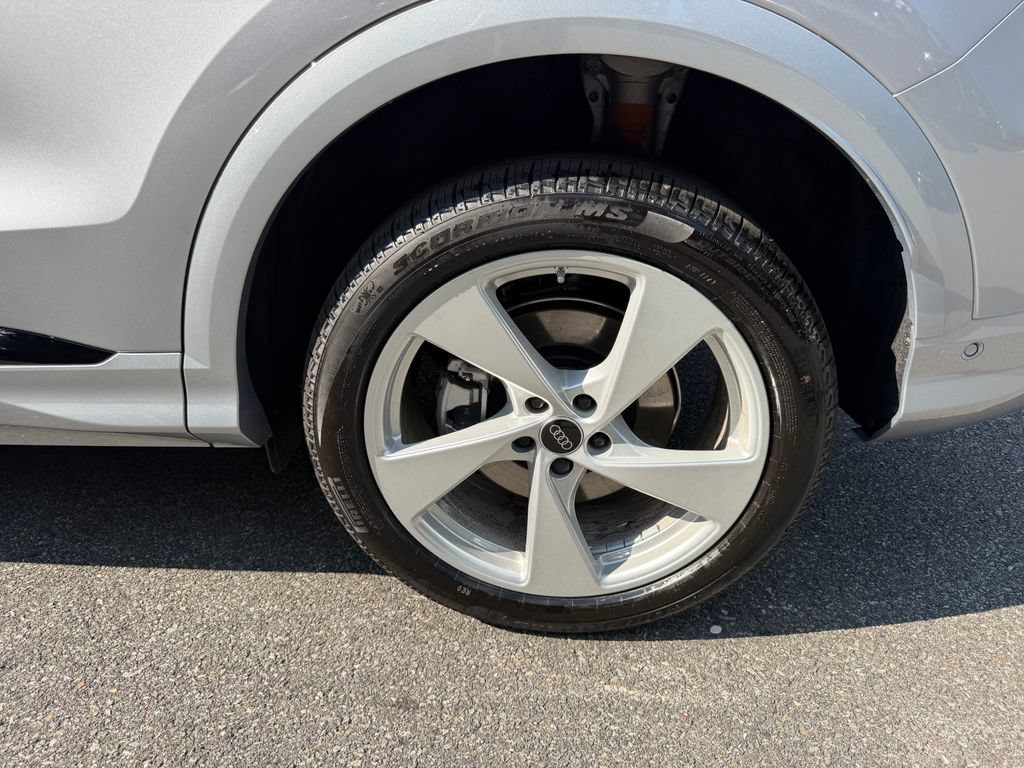 New 2026 Audi Q5 Premium AWD/4WD image 10