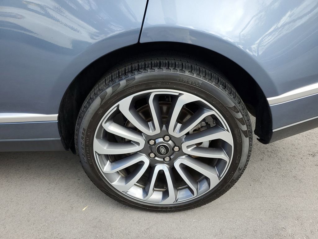 Used 2021 Land Rover Range Rover Westminster Edition image 9