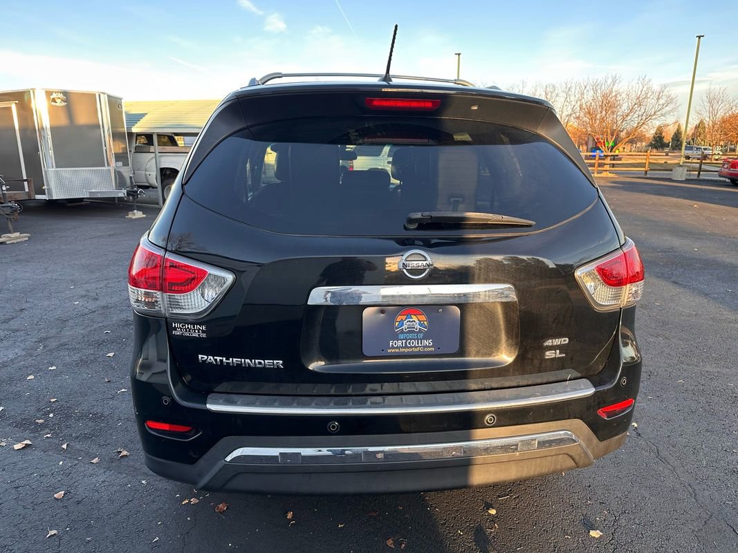 Used 2014 Nissan Pathfinder SL image 4