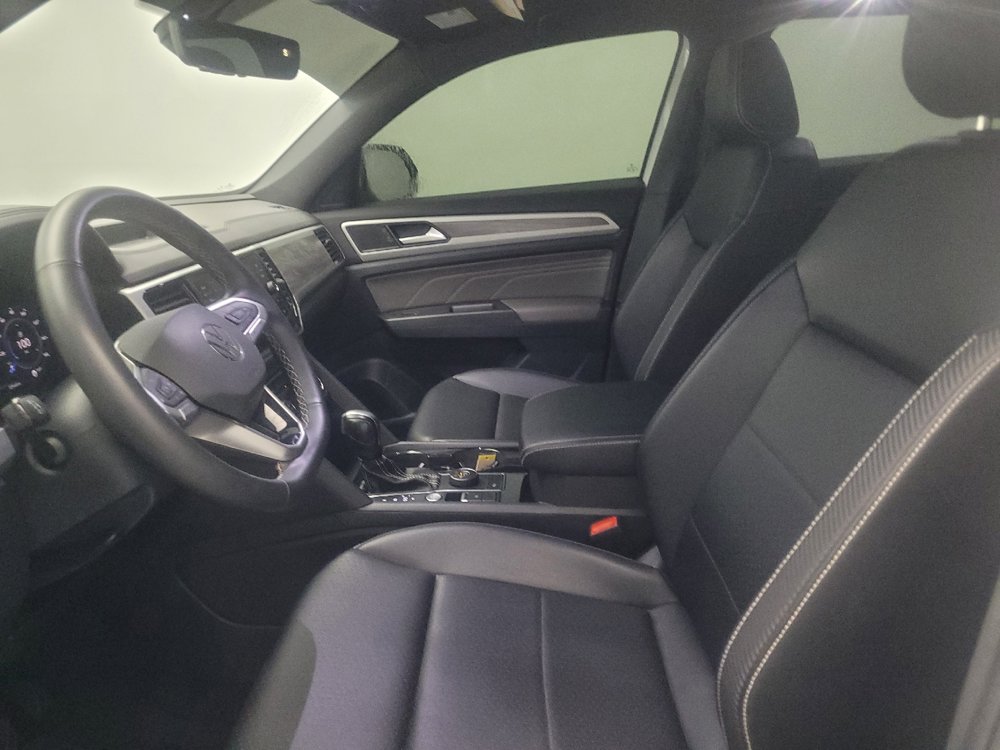 Used 2022 Volkswagen Atlas Cross Sport SE AWD/4WD image 17
