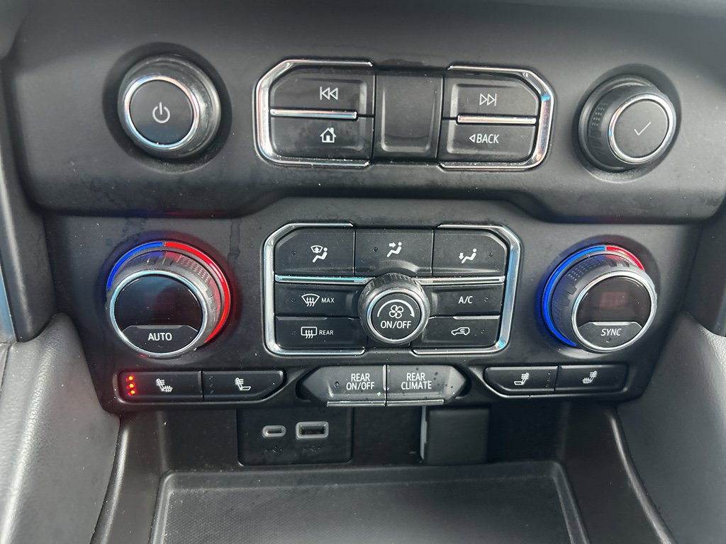 Used 2021 Chevrolet Tahoe Z71 w/ Z71 Signature Package image 25