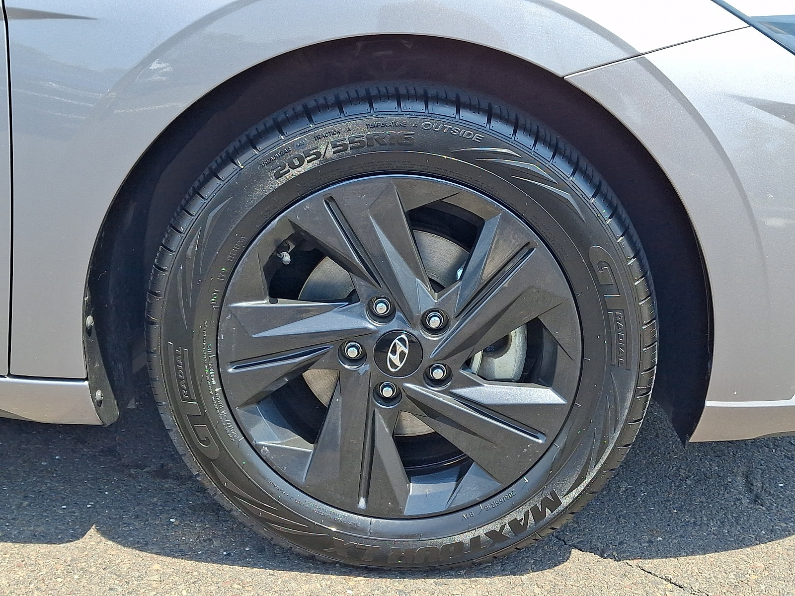 Certified 2023 Hyundai Elantra SEL w/ Preferred Accessory Package FWD image 8