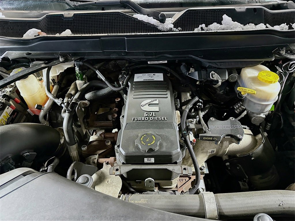 Used 2020 RAM 3500 Laramie image 29