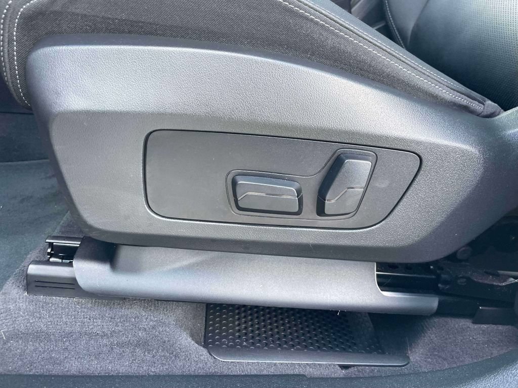 Used 2023 BMW X1 xDrive28i w/ Convenience Package AWD/4WD image 18