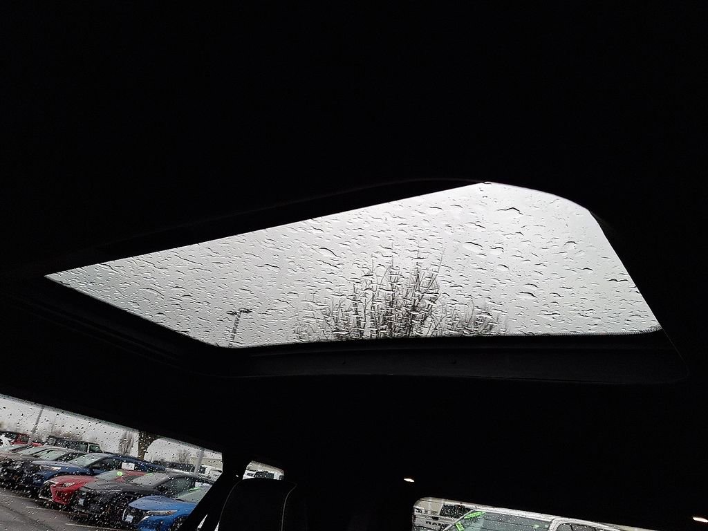 Used 2024 Jeep Grand Wagoneer L Series II w/ Quick Order Packagew 28T image 17