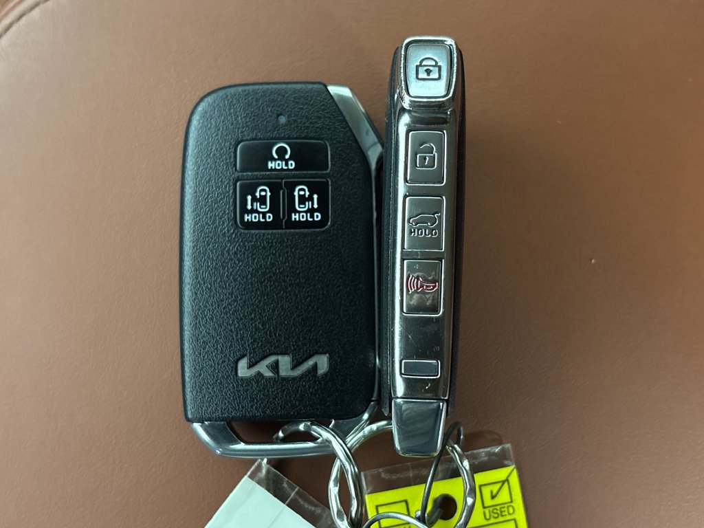 Used 2024 Kia Carnival SX FWD image 34